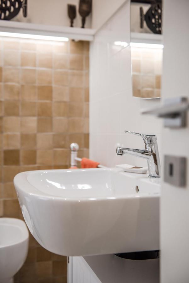 Casa 3 Santi, Your Contemporary Home In Rome Extérieur photo